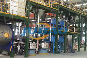 福建某客户负压真空吸料机对接筛分机现场